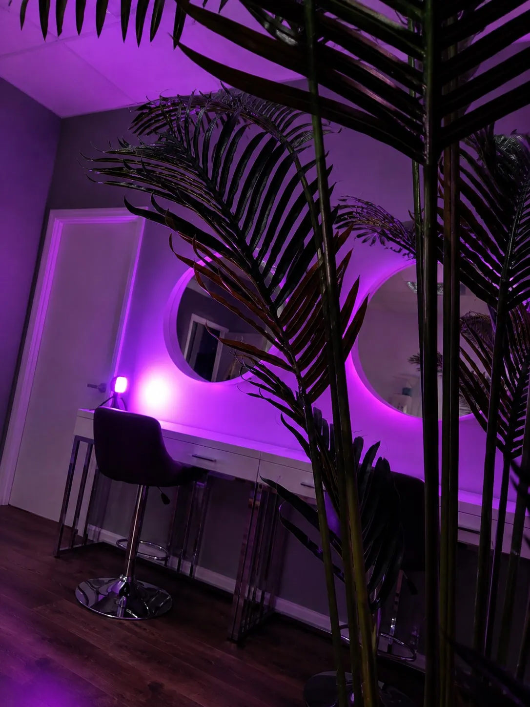 Vanity with lavender lighting at DEEPINLASH, Gravesend Brooklyn