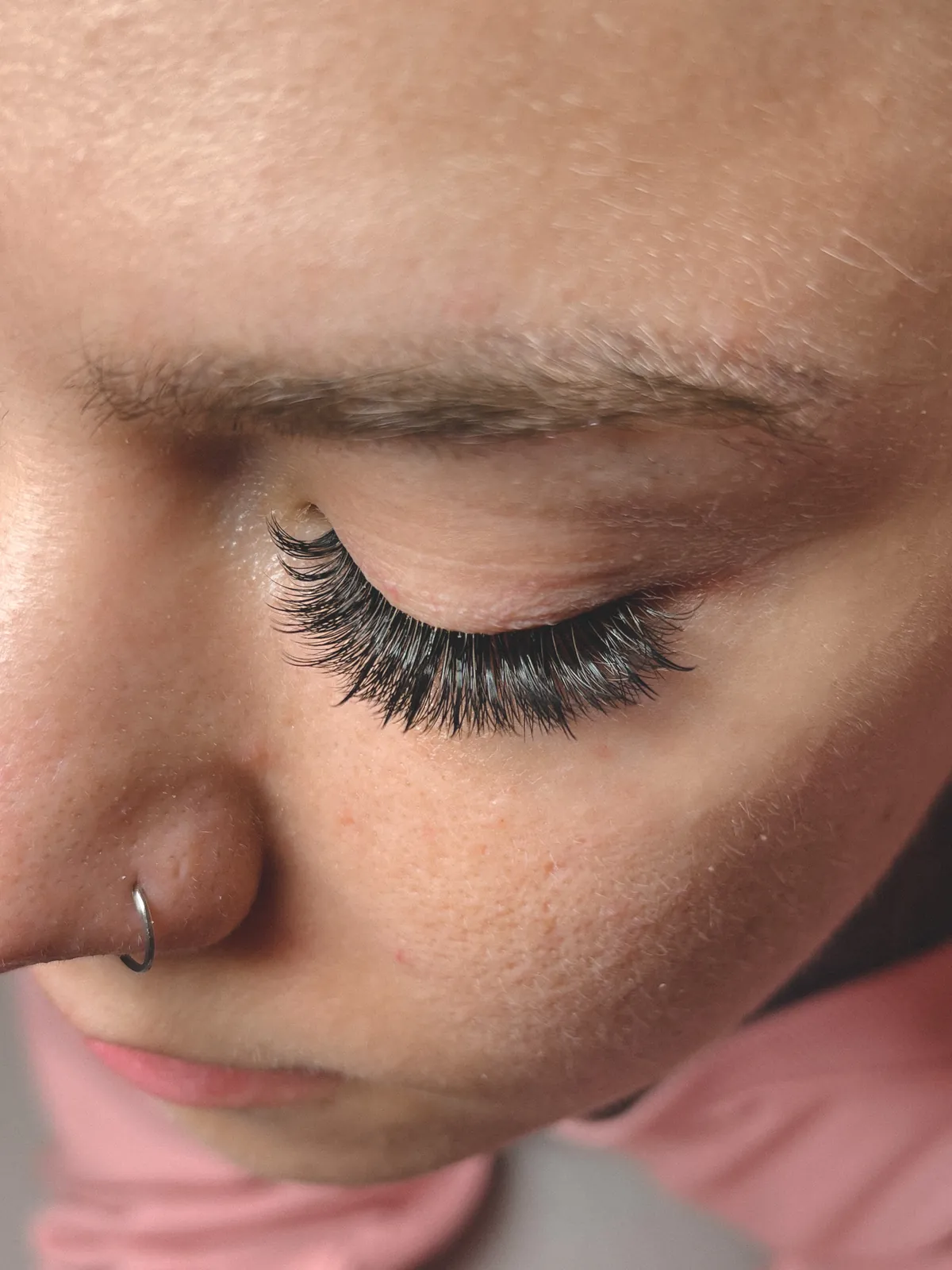 Soft wispy lash set that still reads as natural, Brooklyn 11223
